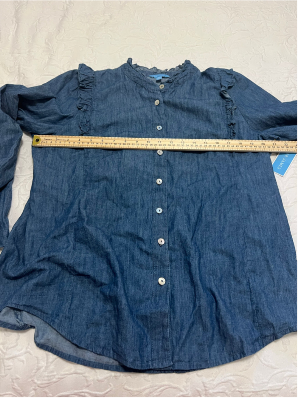 Women's NWT Draper James Chambray Button Down Shirt with Ruffle Detail Medium - Picture 7 of 9